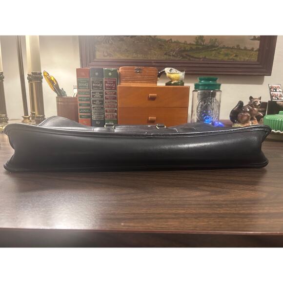 Vintage Coach Embassy Briefcase No. 018-0029 USA Made Black Glove Tanned Leather - Picture 9 of 12